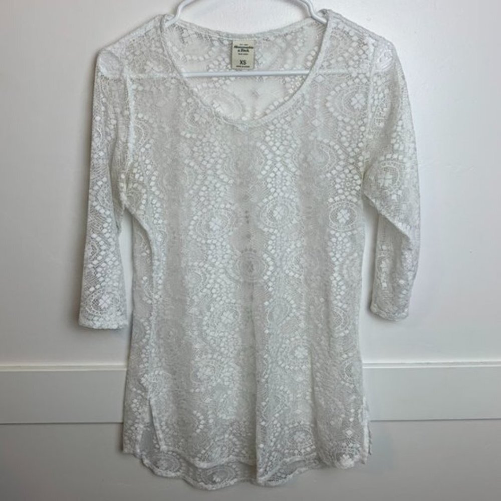 Abercrombie & Fitch White Lace Half Sleeve Blouse